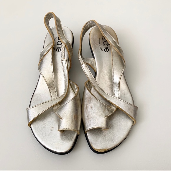 ARCHE Women’s Gold Metallic Leather Sandals Sz 37 - Picture 2 of 10